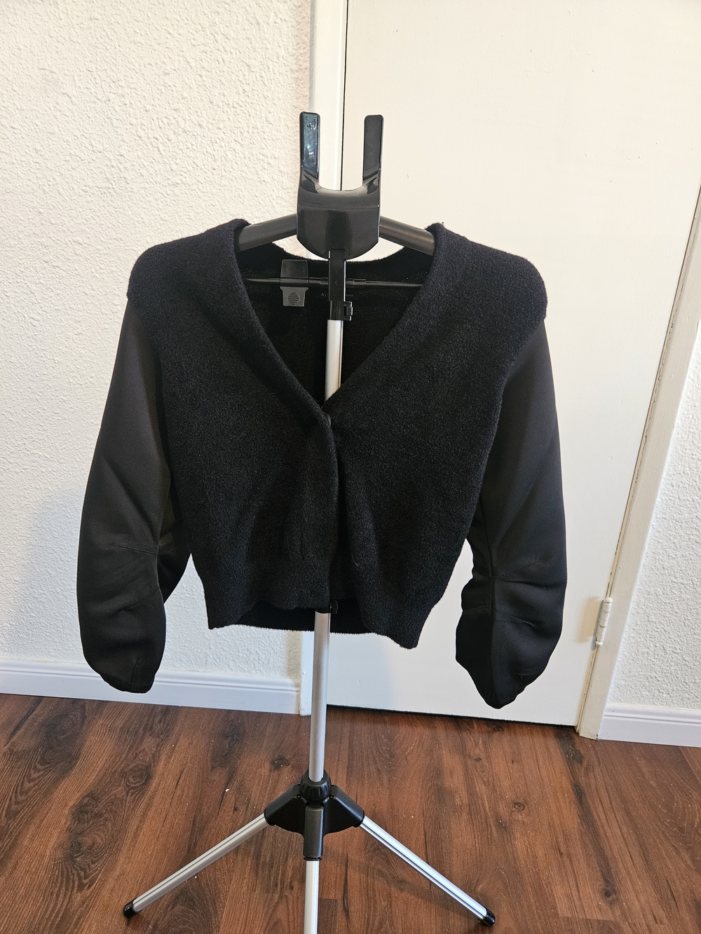 Black Women's Cropped Teddy Jacket with Smooth Sleeves